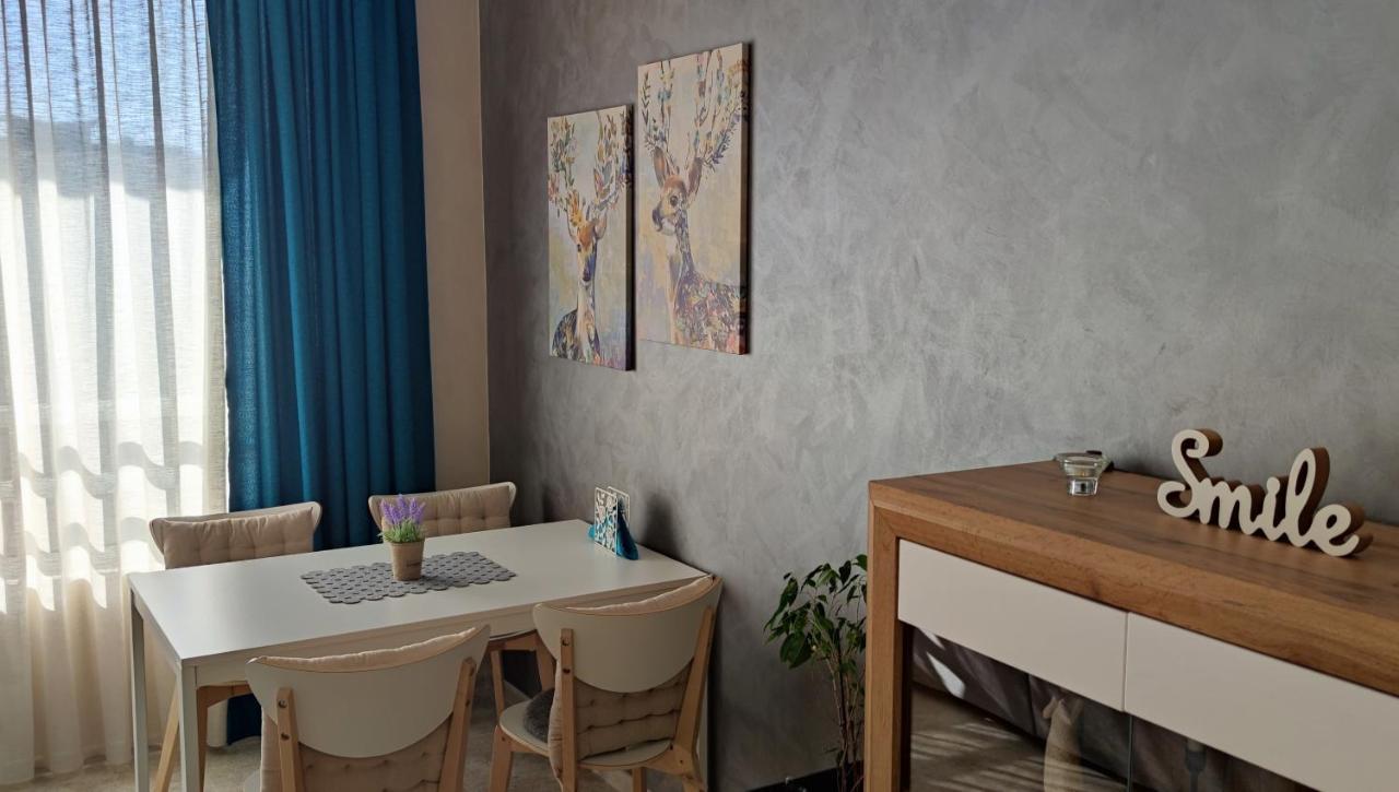 Alisa Apartment Пловдив Экстерьер фото