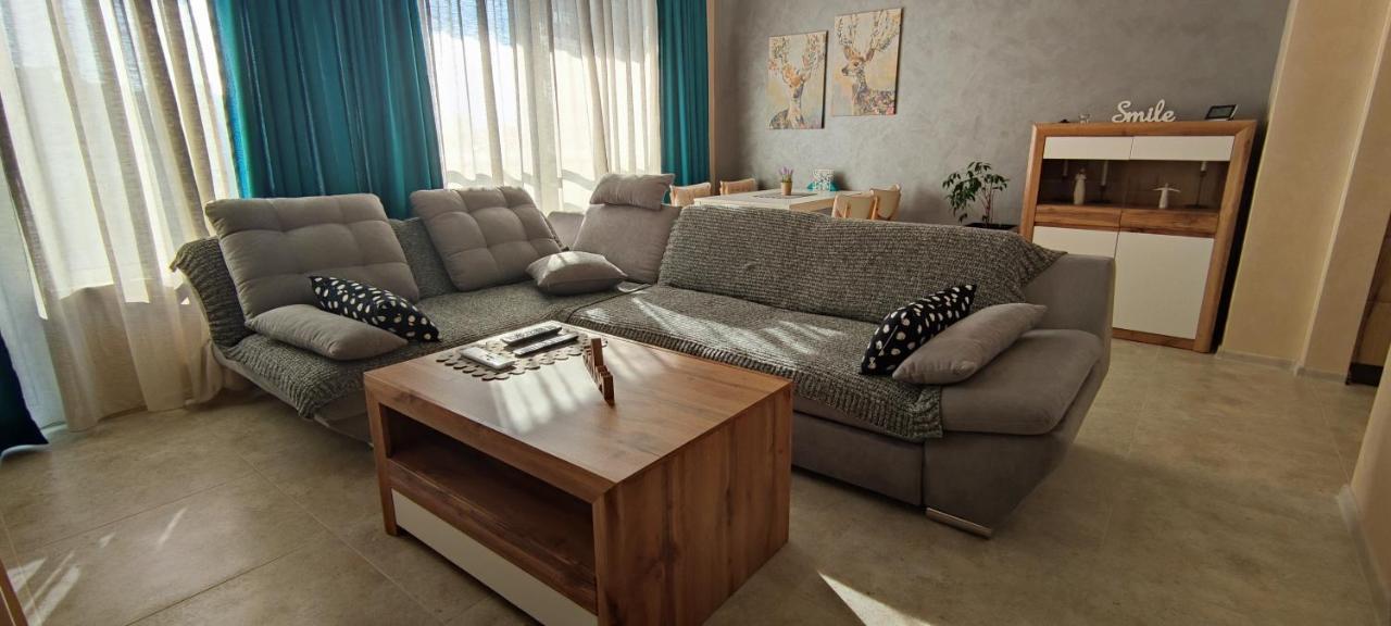 Alisa Apartment Пловдив Экстерьер фото