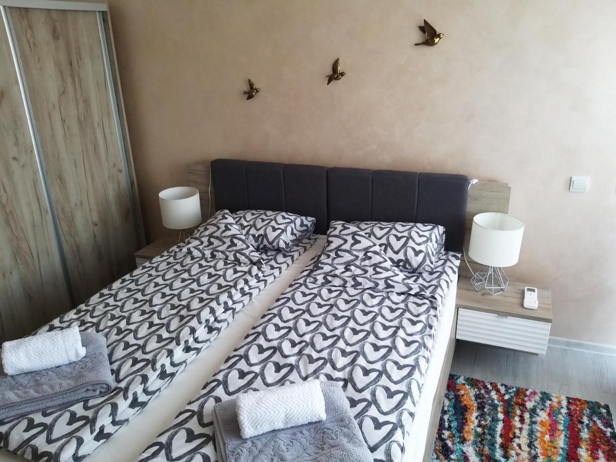Alisa Apartment Пловдив Экстерьер фото